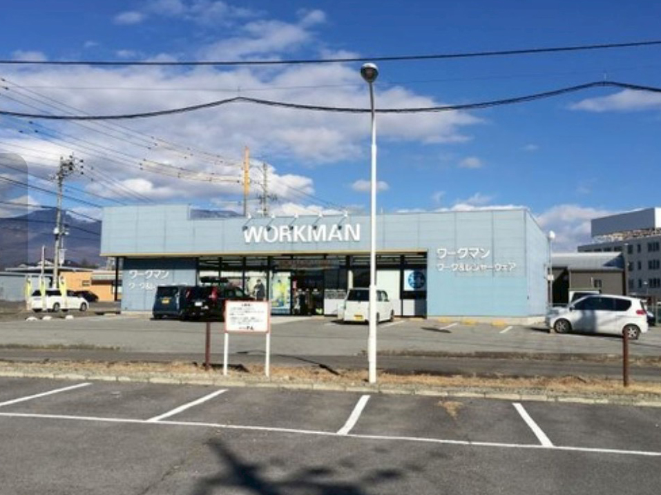 ワークマンプラス 佐久岩村田店